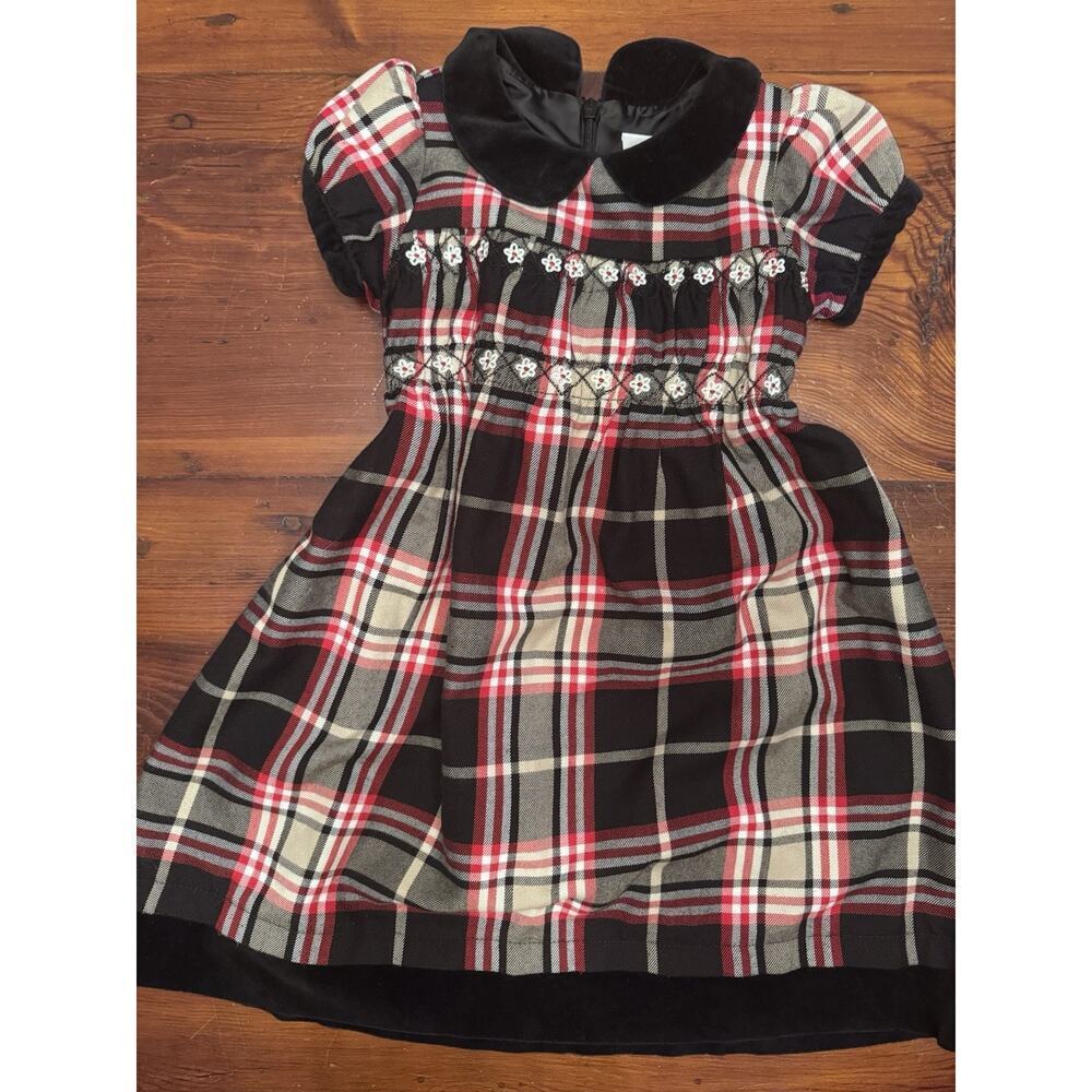 Hanna Andersson Smocked Girls Red, Black, White Christmas Plaid Dress ~ Size 4